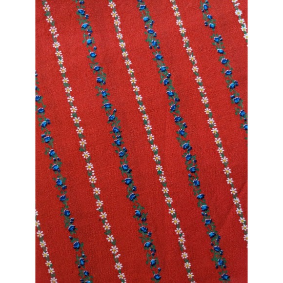 Vintage Floral Print Fabric Red with Tiny Flower Stripes All Over 1970s - Picture 2 of 8